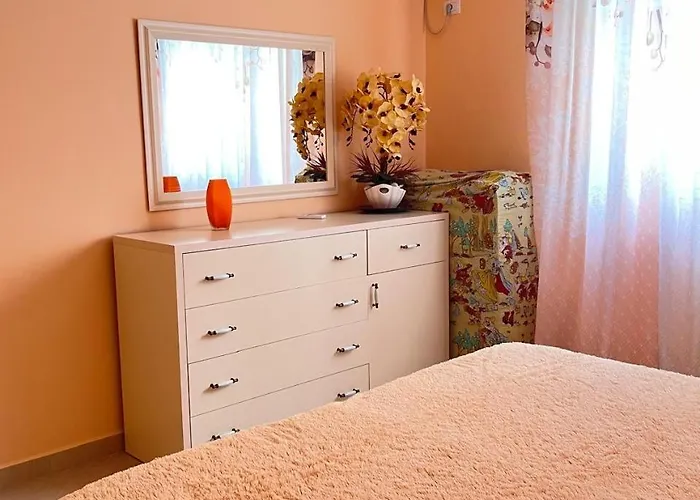 Vira , 公寓 Vlorë